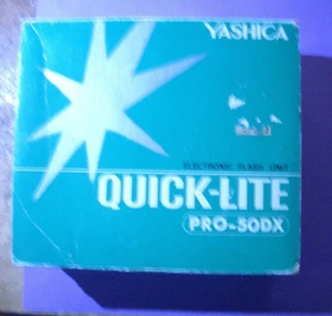 Yashica Quick Lite Pro-50 DX CAMERA FLASH Vintage - Picture 1 of 3