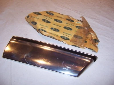 Ford Fairlane 1969 guardabarros delantero moldura inferior raro nuevo en stock Foto 1 de 4