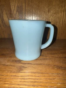 VTG FIRE-KING Oven Ware DELPHITE Light BLUE Milk Glass D-handle Mug MCM USA Cup - Picture 1 of 11