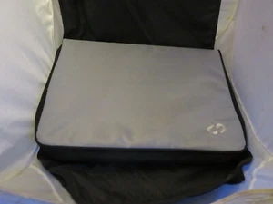 macCase 16" Macbook Pro Padded Case Silver w2/ Organizer Pockets NICE! - Photo 1/7