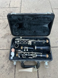 Great Shape Yamaha Model 20 established  Clarinet w/ Original Hardshell Case - Picture 1 of 10