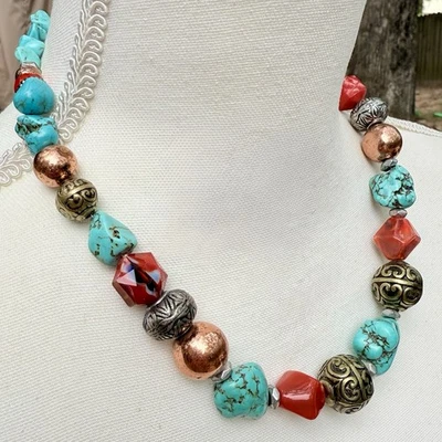 "Collar turquesa sintética 22"" cuentas de vidrio rojo tono cobre y plata" Foto 1 de 4