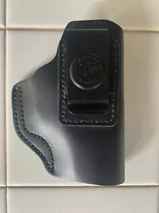 Desantis Right Hand RH IWB Clip On Holster For Beretta Nano, Pre Owned - Picture 1 of 2