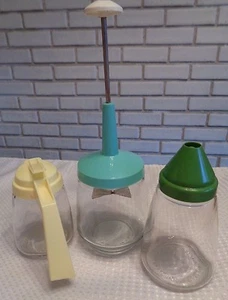 3 Vintage BUND Küchenartikel Türkis Zerkleinerer Gelb Sirup Grün Zuckerglas - Bild 1 von 7