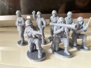 Set of 7 Army Men Soldiers – Resin Figures – Vintage Style Toy Soldiers - Foto 1 di 9