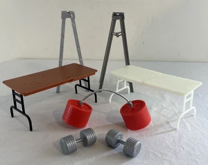 TLC WWE Wrestling Zubehör Posten Tischleiter Langhantel Gewichte - Bild 1 von 12