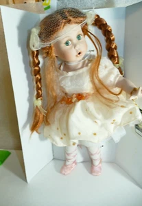 Gepeddo Kate Ballerina doll, with damaged box - Picture 1 of 13