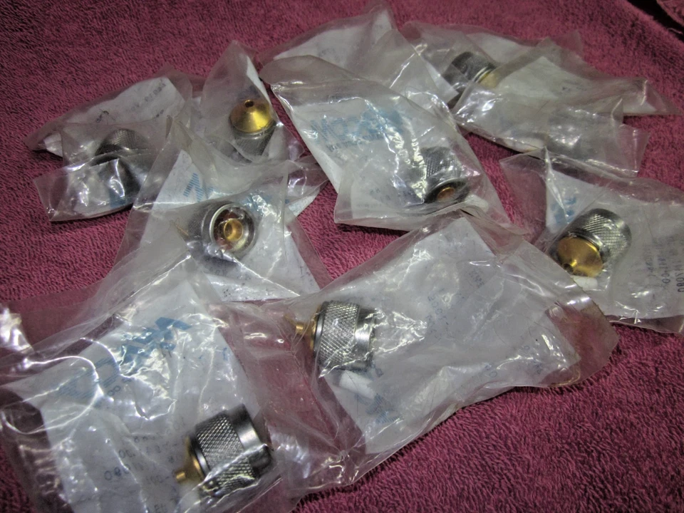 Lot 10pcs MaCOM  N-Connector for mini-coax -NEW- 2pcs TE / AMP 1057088-1 - Image 1 of 4
