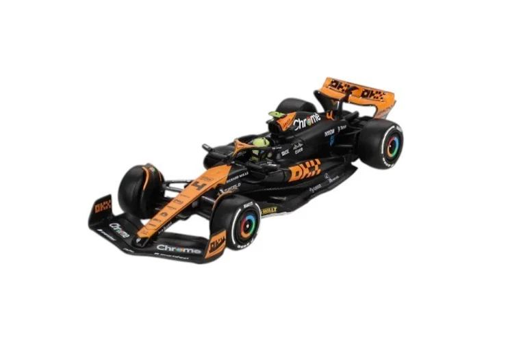 TSM Mini GT 767 McLaren MCL60 #4 Lando Norris 2023 F1 Japanese GP 2nd Place - Image 1 of 1