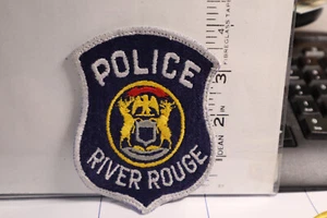 police patch RIVER ROUGE POLICE MICHIGAN - Picture 1 of 1