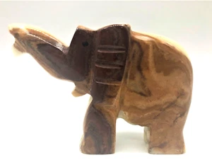 Trompa elefante de ónix de Pakistán, tallada y pulida a mano.4" de ancho x 3" de alto - Imagen 1 de 4