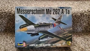 2013 NEW REVELL MESSERSCHMITT ME 262 A-1A WWII GERMAN MODEL KIT 1:48 85-5322 - Picture 1 of 4
