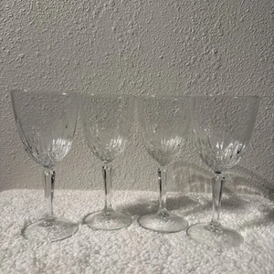 "4 copas de vino de cristal de plomo cortadas de colección con vástagos de diseño de diamante de 7""" - Imagen 1 de 6