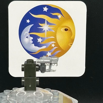 HALO Mega Bloks Construx SPARTAN Weapon: Target Locator - Pearl Silver x1 Foto 1 de 3