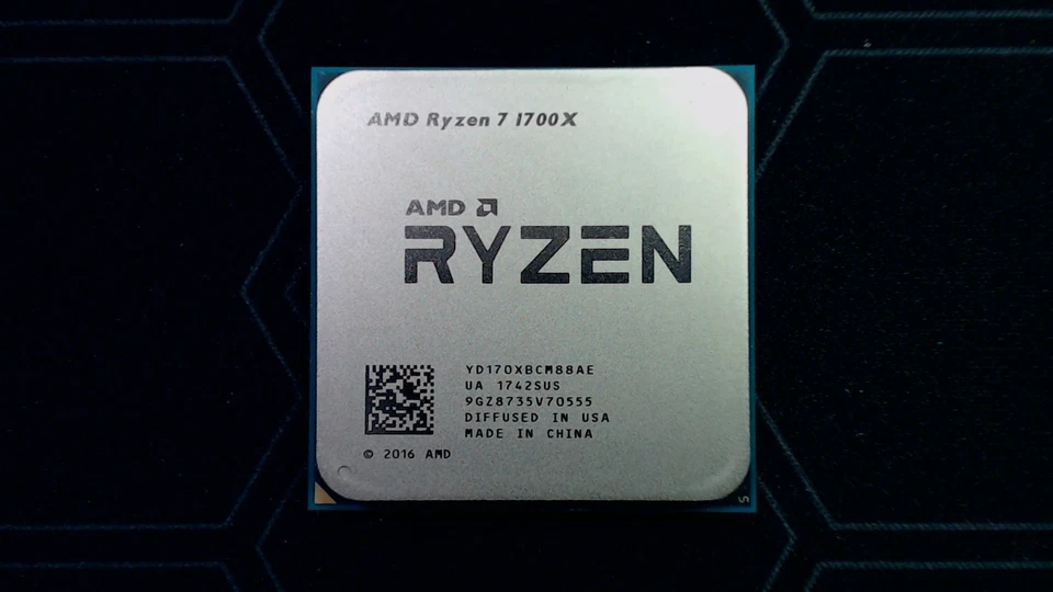 Procesador CPU AMD RYZEN 7 1700X 3,4 - 3,8 GHz (YD170XBCM88AE) AM4 Foto 1 de 1