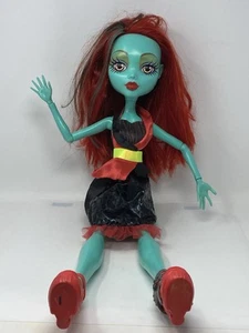 Monster High Puppe 28 Zoll Voltageous Green Ghoul Beast Freaky Friend wechselnde Augen - Bild 1 von 22