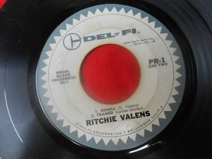 RITCHIE VALENS-LA BAMBA-WE BELONG TOGETHER-DONNA-FRAMED-7" EP-DEL FI-PR 1-VG - Picture 1 of 2