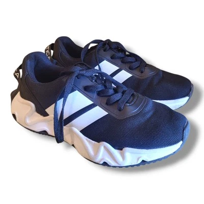 Boy's Nautica Manalapin 2 Sneakers Size 4 Black With White Sole (06/2024) - Image 1 of 4