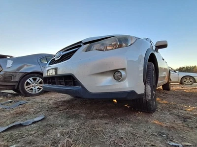 Used Driving Light fits: 2014 Subaru Xv crosstrek Fog-Driving bumper mounted 2.0 Foto 1 de 4