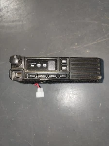 VERTEX VX-2100-G7-25, UHF 450-520MHz, 25W, 8 Channel Radio - Picture 1 of 2