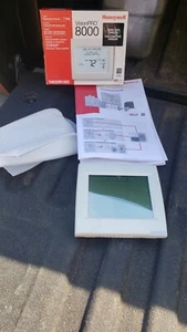 Honeywell Thermostat TH8320R1003 Visionpro Redlink Digital Programmable Touch W3 - Picture 1 of 7