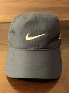 Gorra NIKE TOUR Greater Gwinnett Torneo de Golf Gorra con Correa Azul Ligero - Imagen 1 de 8