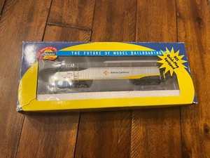 Athearn HO ATH2628 F59PHI Amtrak California 2004 - Picture 1 of 5
