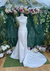 Augusta Jones Couture 2 Piece Set Ivory Pleated Wedding Gown with Train Bow Back - Picture 1 of 24