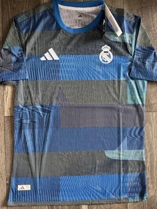 Real Madrid 2025/26 Training Jersey - Player Version Slim Fit - Picture 1 of 4