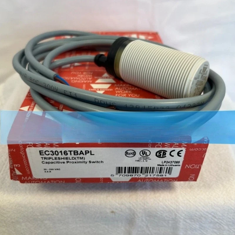 Interruptor fotoeléctrico EC3016TBAPL1 PIEZA NUEVO Carlo Gavazzi EC3016TBAPL Foto 1 de 1