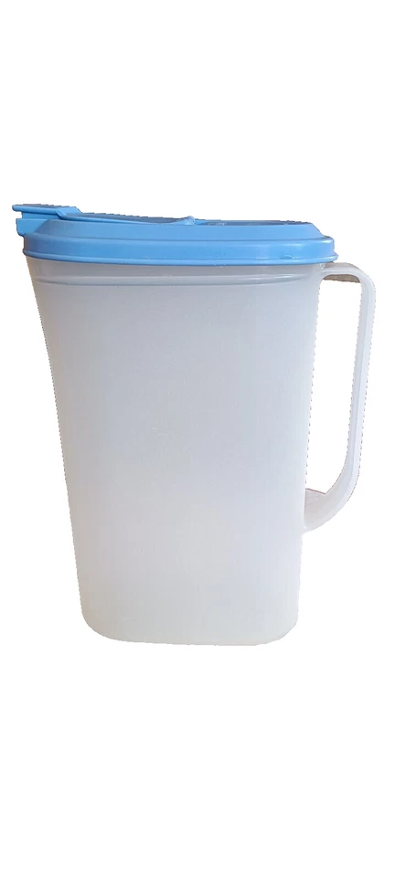 Tupperware Erfrischer 2 Liter mit blauem Deckel - Bild 1 von 1