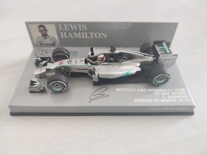 Mercedes W05, Hamilton, Winner Bahrain GP 2014, Limited: 680pcs, Minichamps 1:43 - Picture 1 of 3