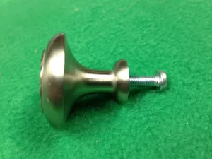 13 AMEROCK BP53471-G10 BP1585-G10 PERILLAS PUERTA GABINETE DE NÍQUEL SATINADO TIRONES 1-3/4" - Imagen 1 de 1