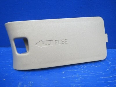 2005 HONDA ACCORD EX 4DR LEFT KICK PANEL INTERIOR FUSE BOX COVER OEM TAN OEM B18 Foto 1 de 4