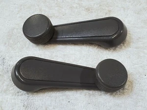 1994-1998 Toyota T100 Manual Window Cranks Pair OEM Gray. - Picture 1 of 7
