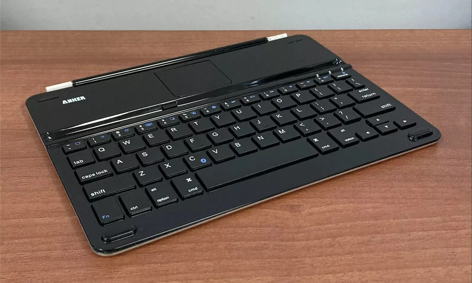 Ультратонкая клавиатура Anker для iPad Air 2/Air модель 98AP9804A-BTA - Изображение 1 из 1
