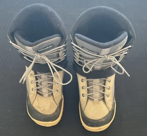 Snowboardstiefel der Marke Function Größe 11 Thinsulate Isolationsstiefel  - Bild 1 von 10