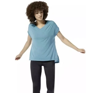 NEW Reebok Supremium Womens Size XL V-Neck Blue Short Sleeve T-Shirt Workout Gym - Picture 1 of 12