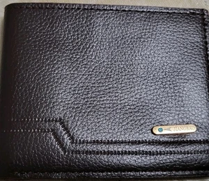 Men's  Bifold Wallet  Coffee Colore Brand New FAST SHIPPING  - Picture 1 of 5
