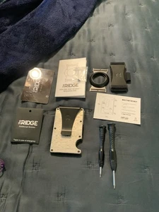 The Ridge Damascus Wallet, w/ Accesories, New - Picture 1 of 7