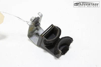 2003 - 2009 HUMMER H2 后门窗玻璃稳定器导轨安装原始设备制造商 — 第 1/4 张图片