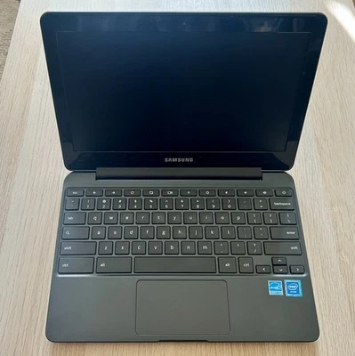 Notebook Samsung Chrome xe500c13 solo piezas SOLO PIEZAS sin cables Foto 1 de 4