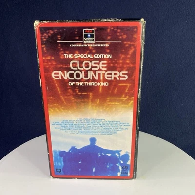 THE SPECIAL EDITION  CLOSE ENCOUNTERS OF THE THIRD KIND VHS - Image 1 of 4