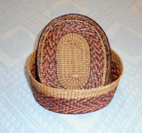 Vintage 60s Small Hand-woven Oval Grass Gorgeous Basket w/removable Lid Cover