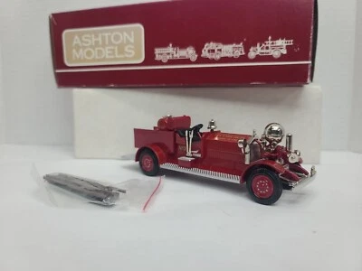 Camión de bomberos Ashton Models 1/43 AH 7 1923 Ahrens-Fox tipo NS4 n.º 8 Foto 1 de 4