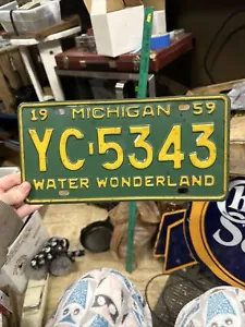 1959 Michigan License Plate YC-5343 Water Wonderland - Picture 1 of 23