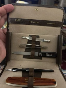 Juego de manicura vintage Revlon de 5 piezas, hecho en Austria - Imagen 1 de 3