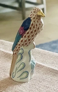 "Estatuilla Herend Raven Bird on Branch Fishnet oro 24k 3,25""" - Imagen 1 de 6