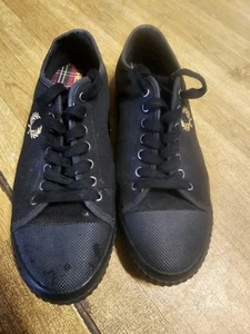 Fred Perry Shoes US 10 UK 9 Black Canvas Trainers Tennis Sneakers - Bild 1 von 8