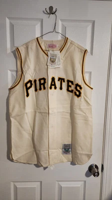 100% Authentic Vintage Roberto Clemente Pittsburgh Pirates Jersey Sz Large  - Image 1 of 4